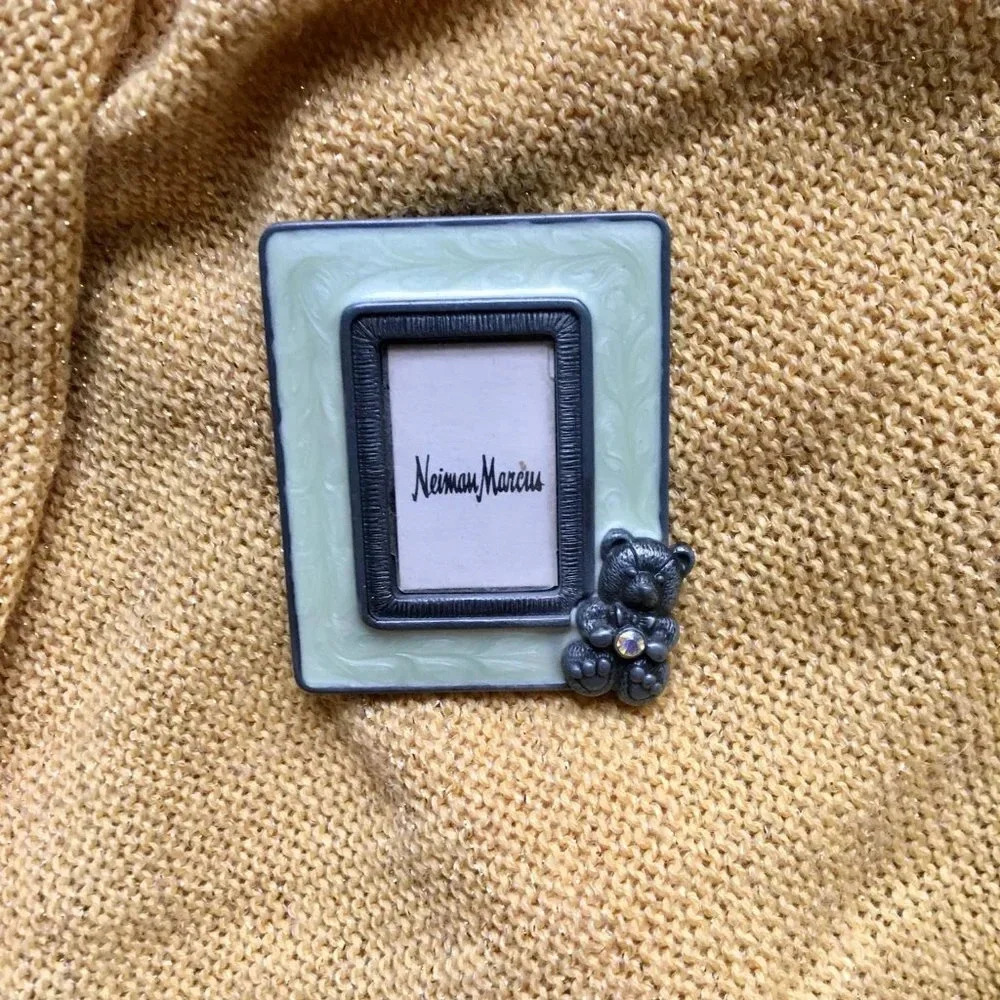 NEW Jay Strongwater Enamel Teddy Picture Frame - Picture 2 of 4